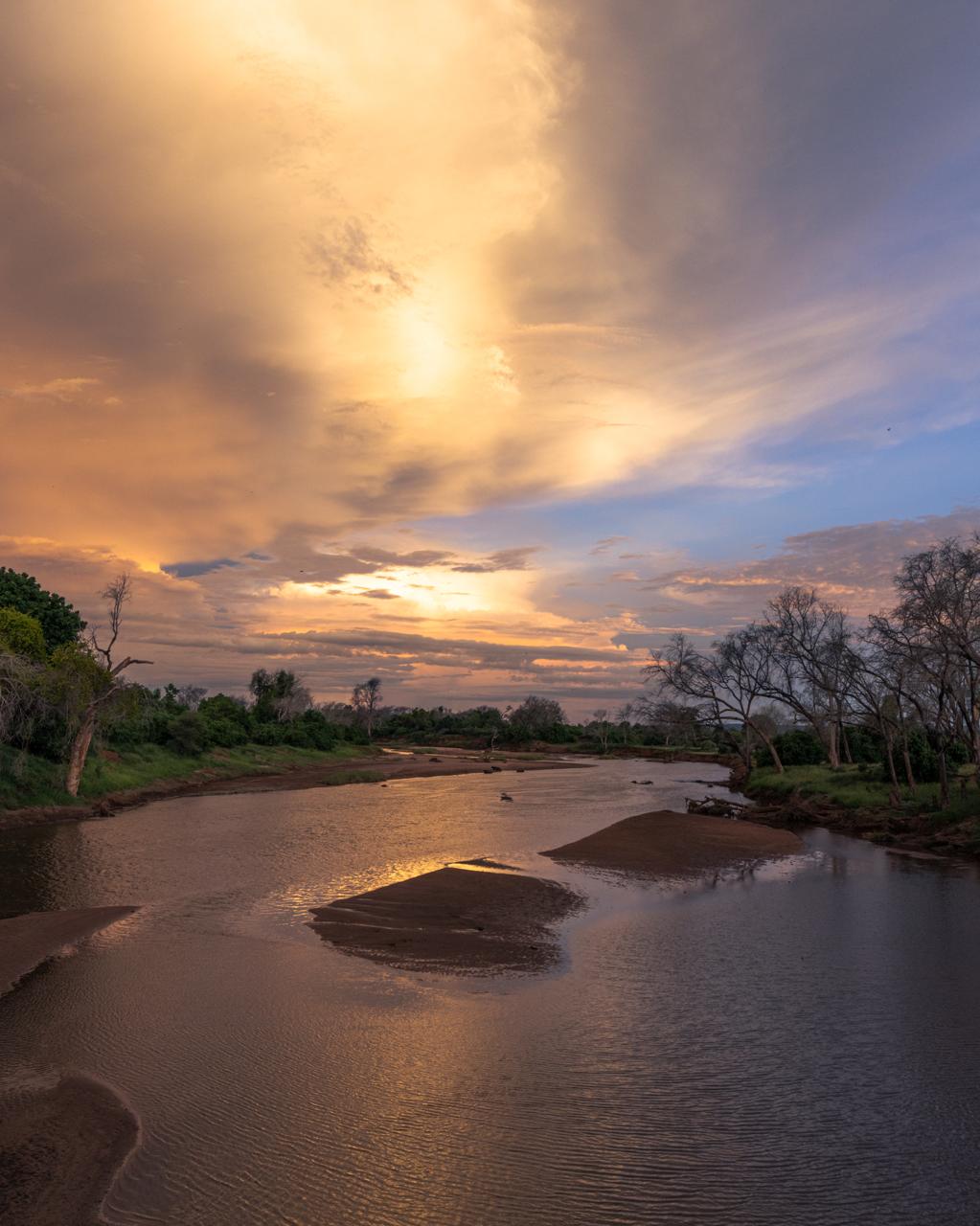 Victoria Falls & the Zambezi